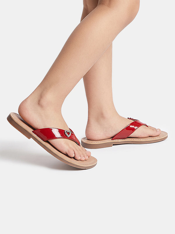 Aria Nica Amour Heart Charm Slip-On Flats for Girls – Red