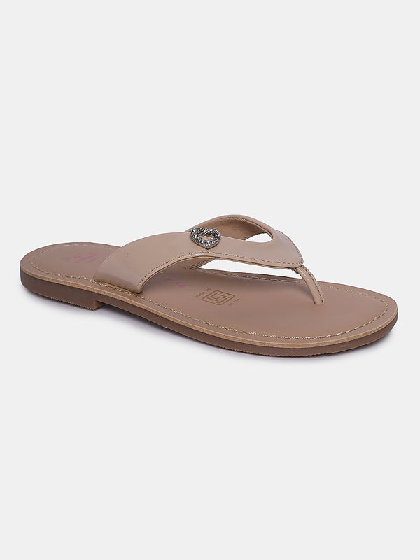 Aria Nica Amour girls' heart charm slip-on flats in beige with a sparkling heart charm